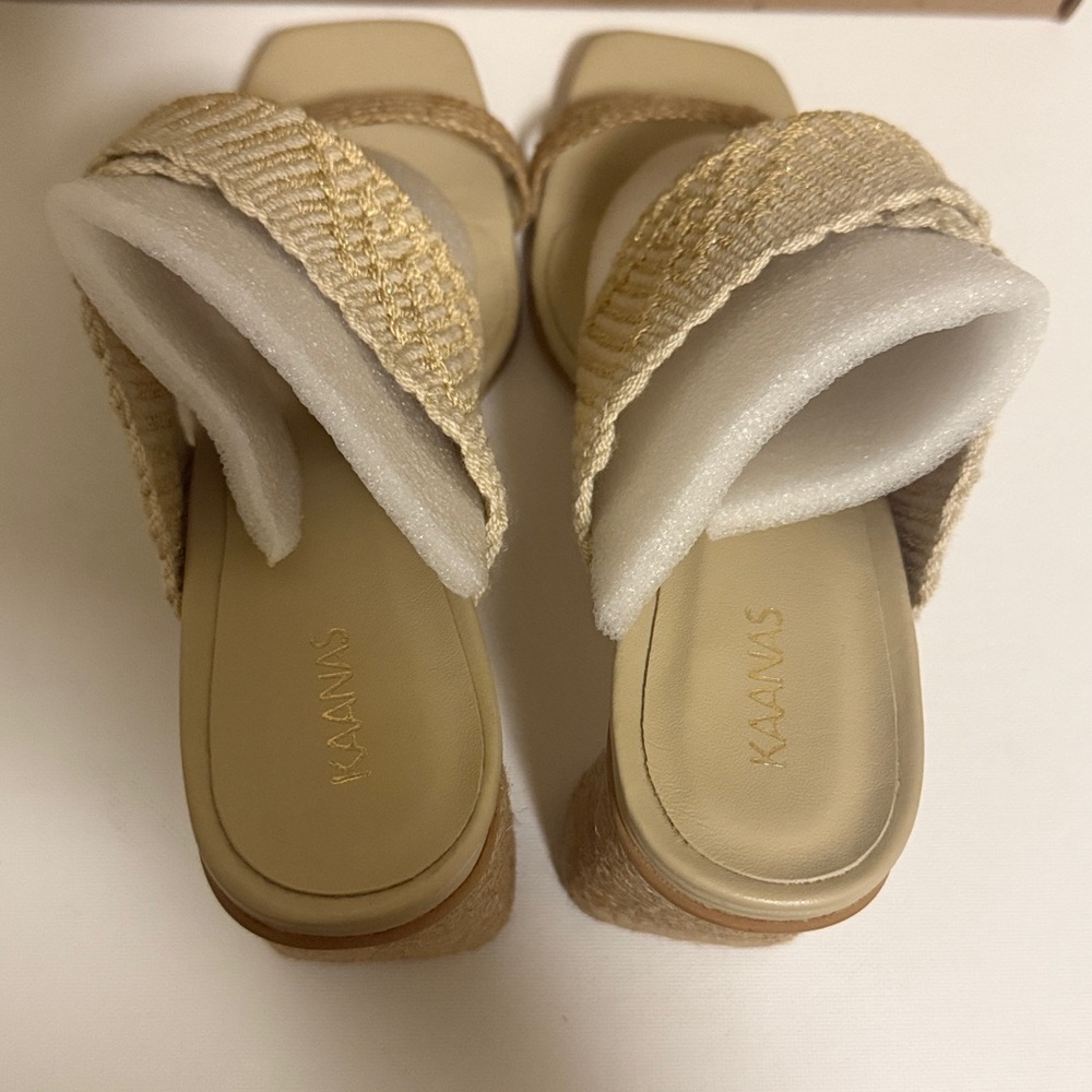 Kaanas Rai Sandals Size 10 - Picture 8 of 10